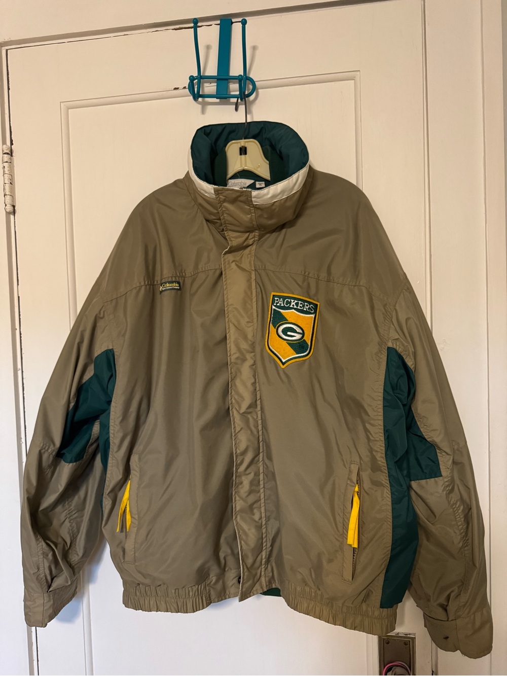 Vintage Columbia Green Bay Packers NFL 2-Piece / 3-in-1 Jacket System – XM506NFL